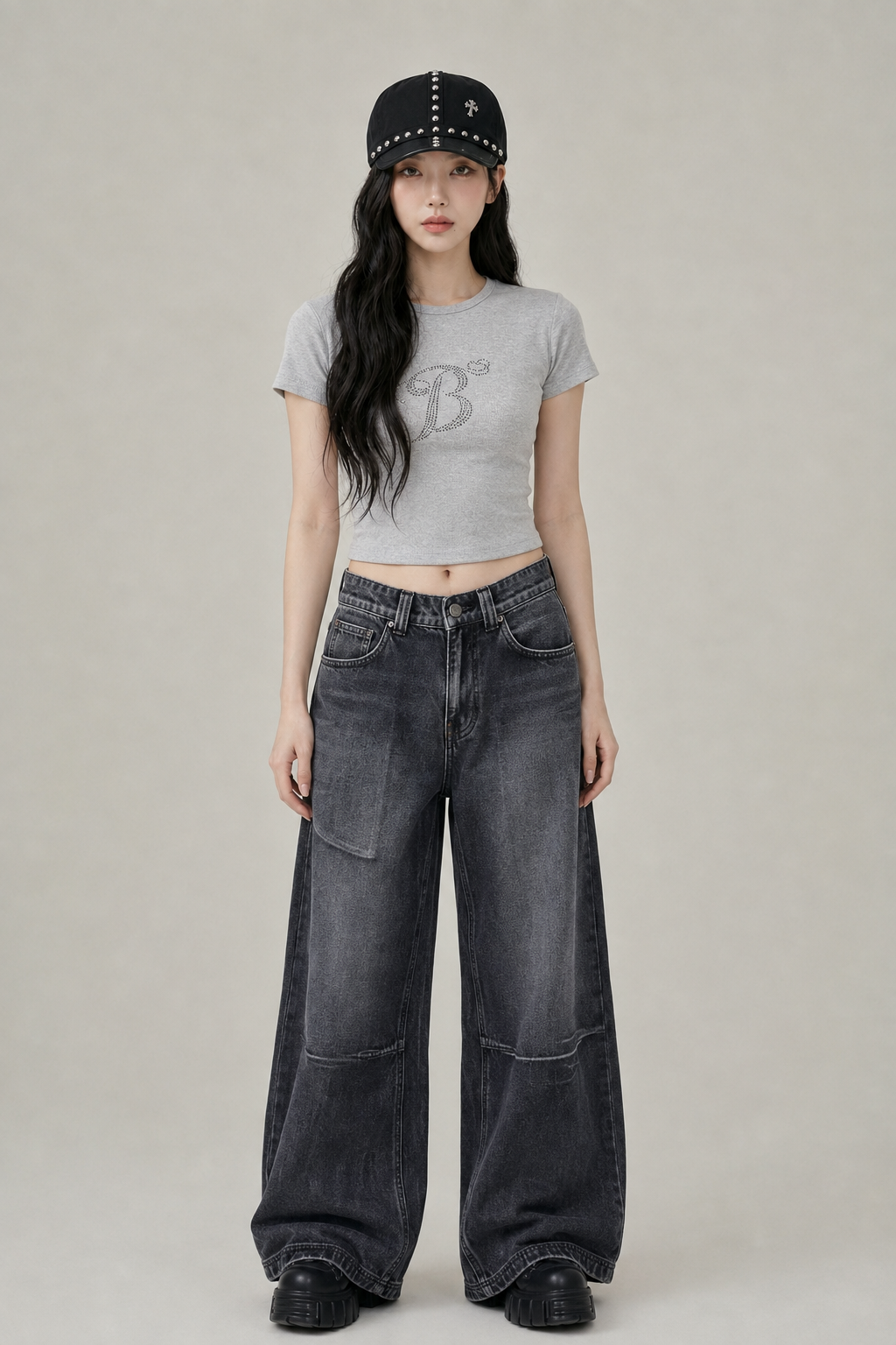 エンジェルウィングビジューロゴTシャツ