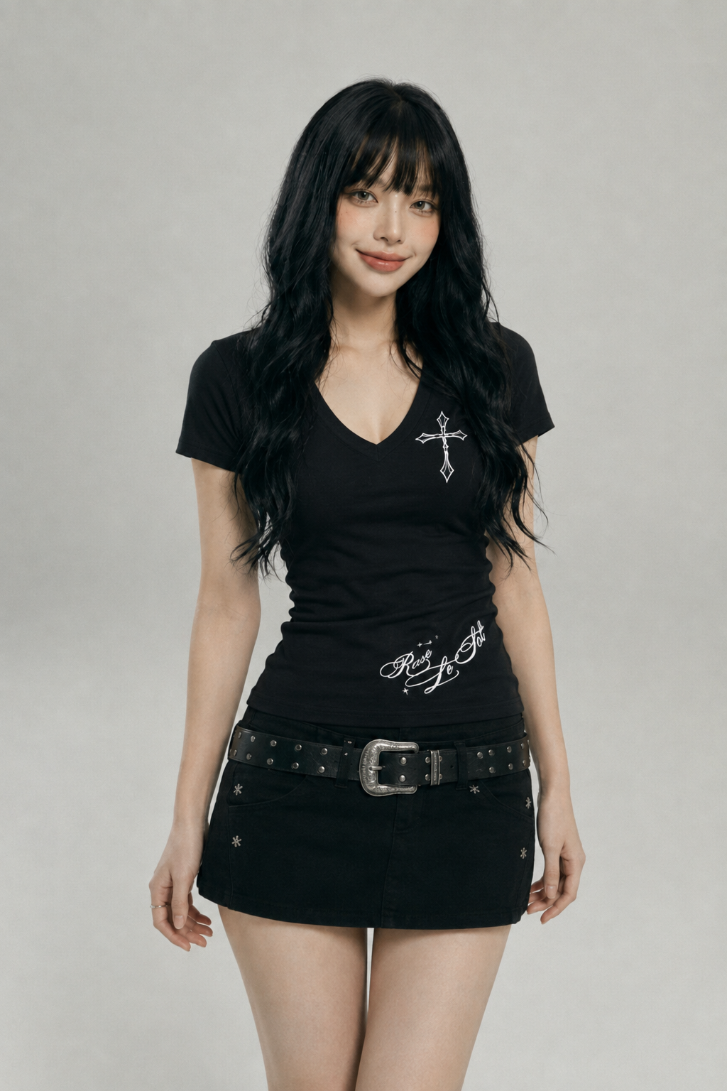 Y2KゴシッククロスロゴTシャツ