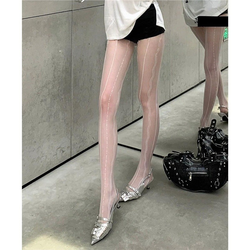 メタリックストラップポインテッドパンプス