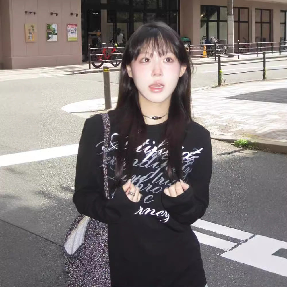 カリグラフィーロゴロングTシャツ