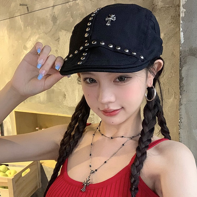 クロススタッズデザインキャスケット