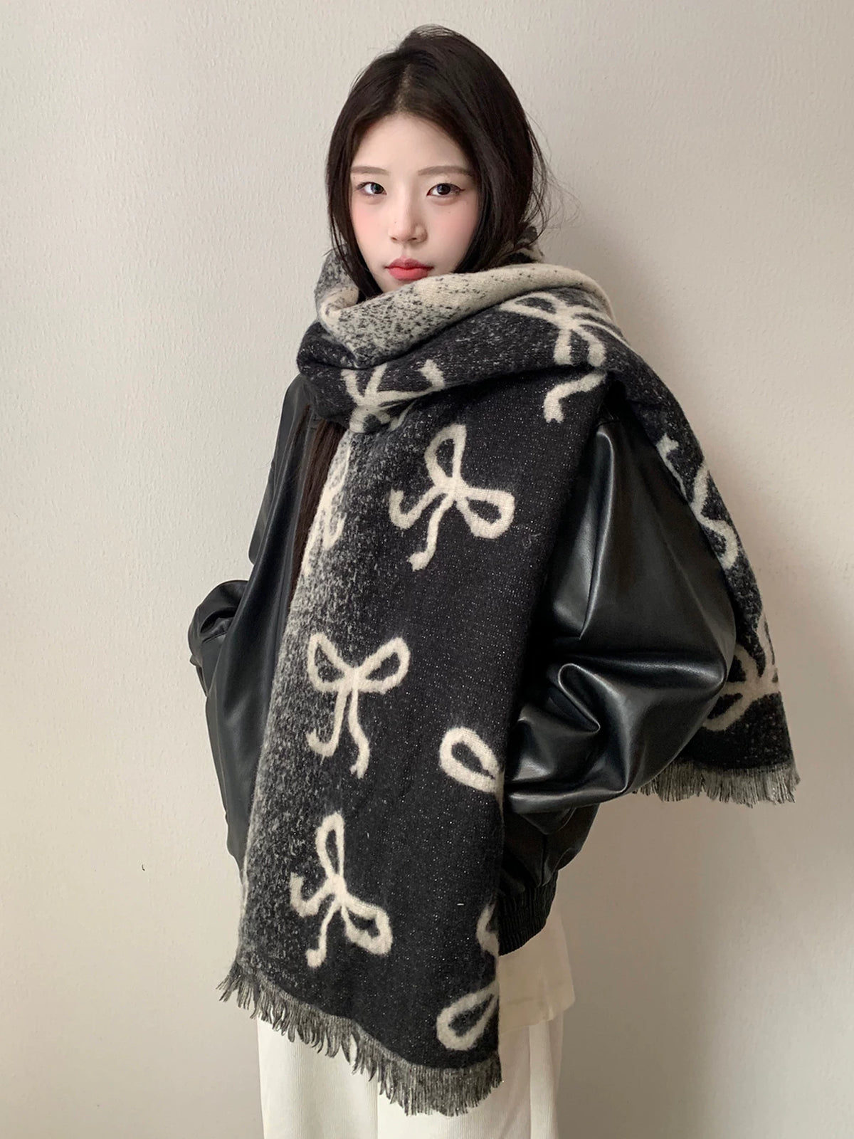 ガーリーリボンニットマフラー