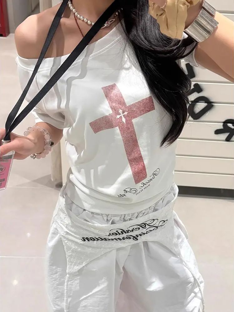 グラフィッククロスプリントTシャツ